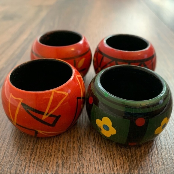 Set of 4 Hand Painted Carved Wood Napkin Holders - Picture 1 of 8